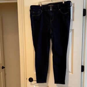 Women's Denim Jegging